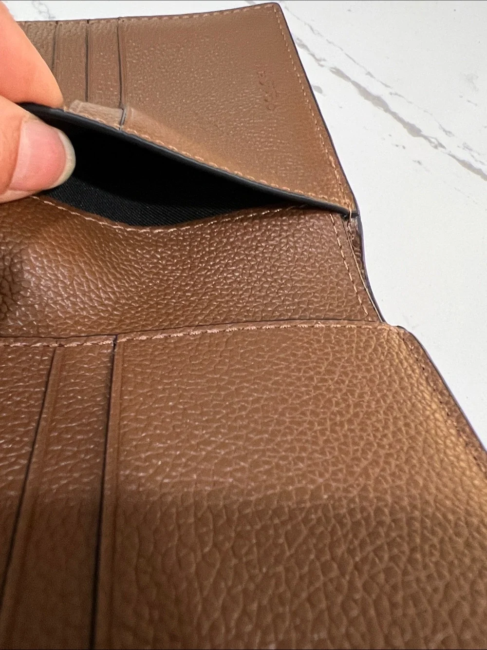 COACH New York Brown Pebbled Leather Men's Bi-Fold Wallet Saddle